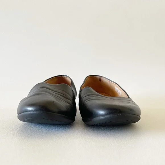 Dansko Flats Shoes Larisa Milled Leather Casual Classic Minimalist Black Chic 12 - Picture 6 of 16